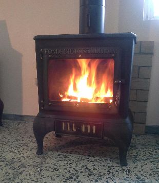 Stufa In Ghisa A Legna